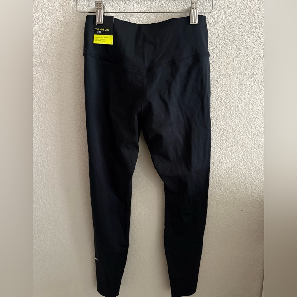 Nike Black Tight Fit Leggings